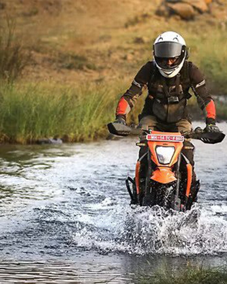 Devrim Sayın Anlatıyor: Derin Su Geçişleri