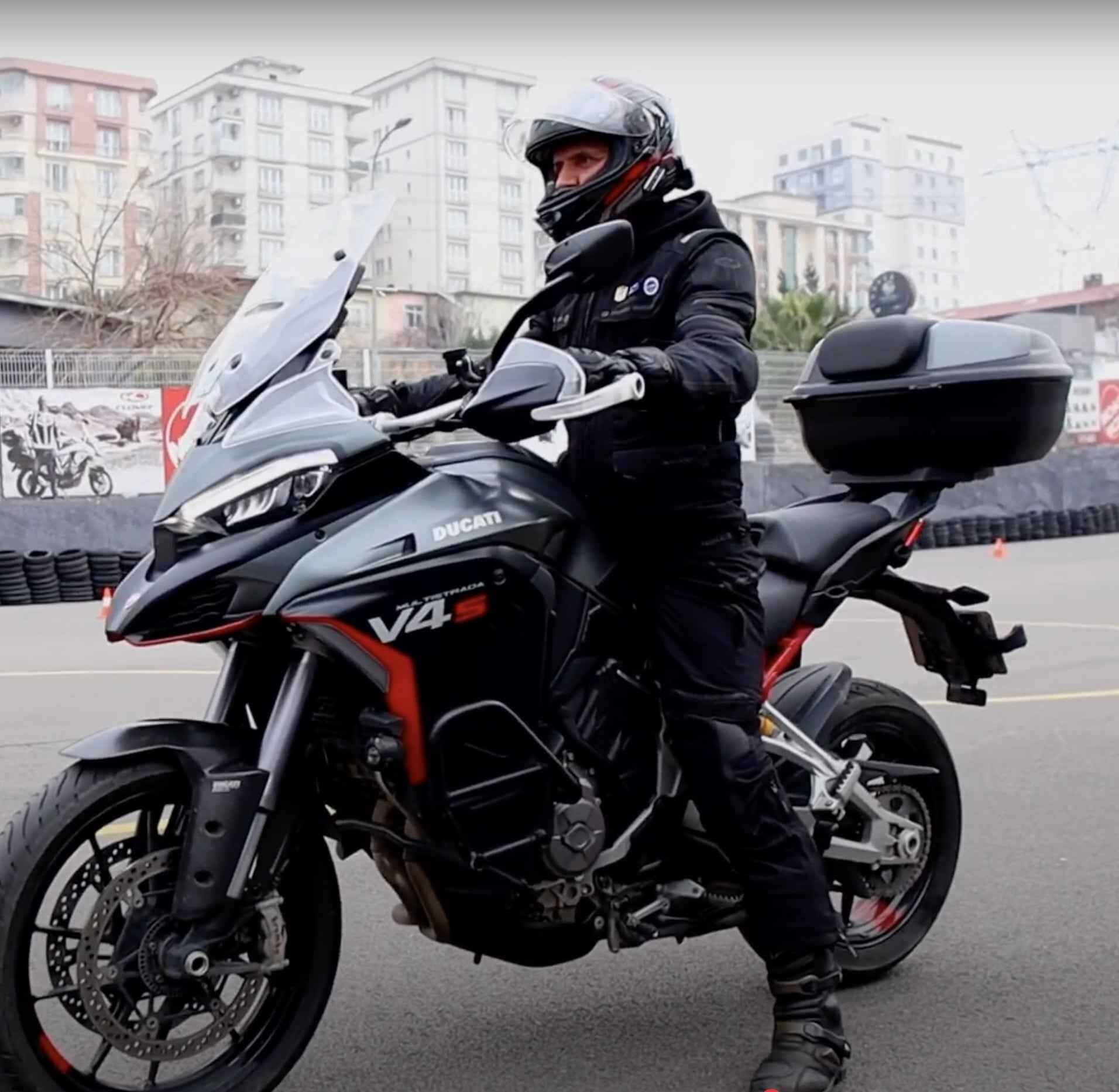 Taner Çağlar Anlatıyor: Motosiklette Doğru Frenleme